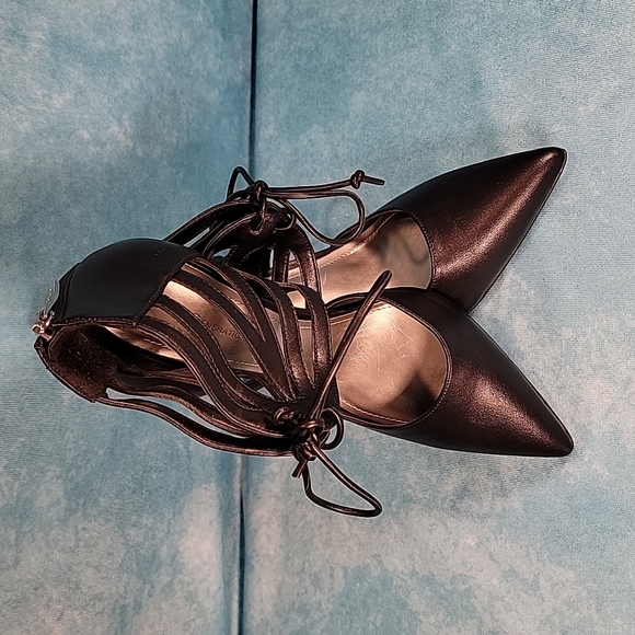 💛4 Inch BCBGeneration Stilletto Heels with Ankle Straps and Rear Zippers - Picture 10 of 10